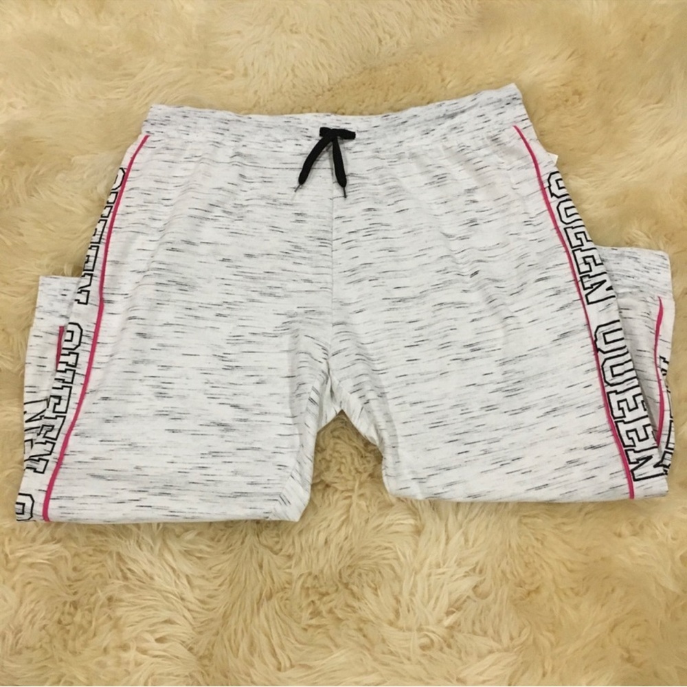 WOMEN’S CROPPED JOGGER